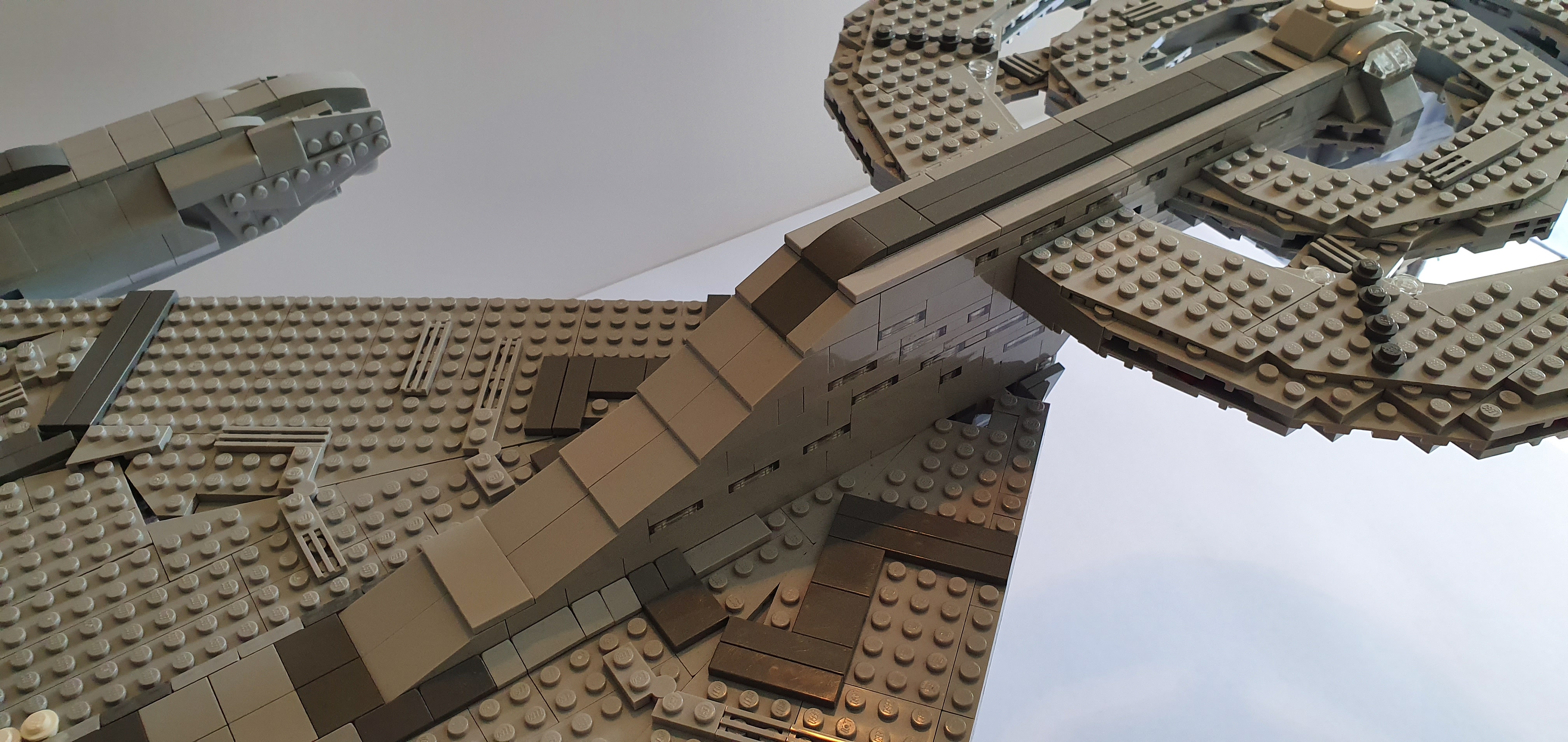 LEGO Star Trek USS Discovery