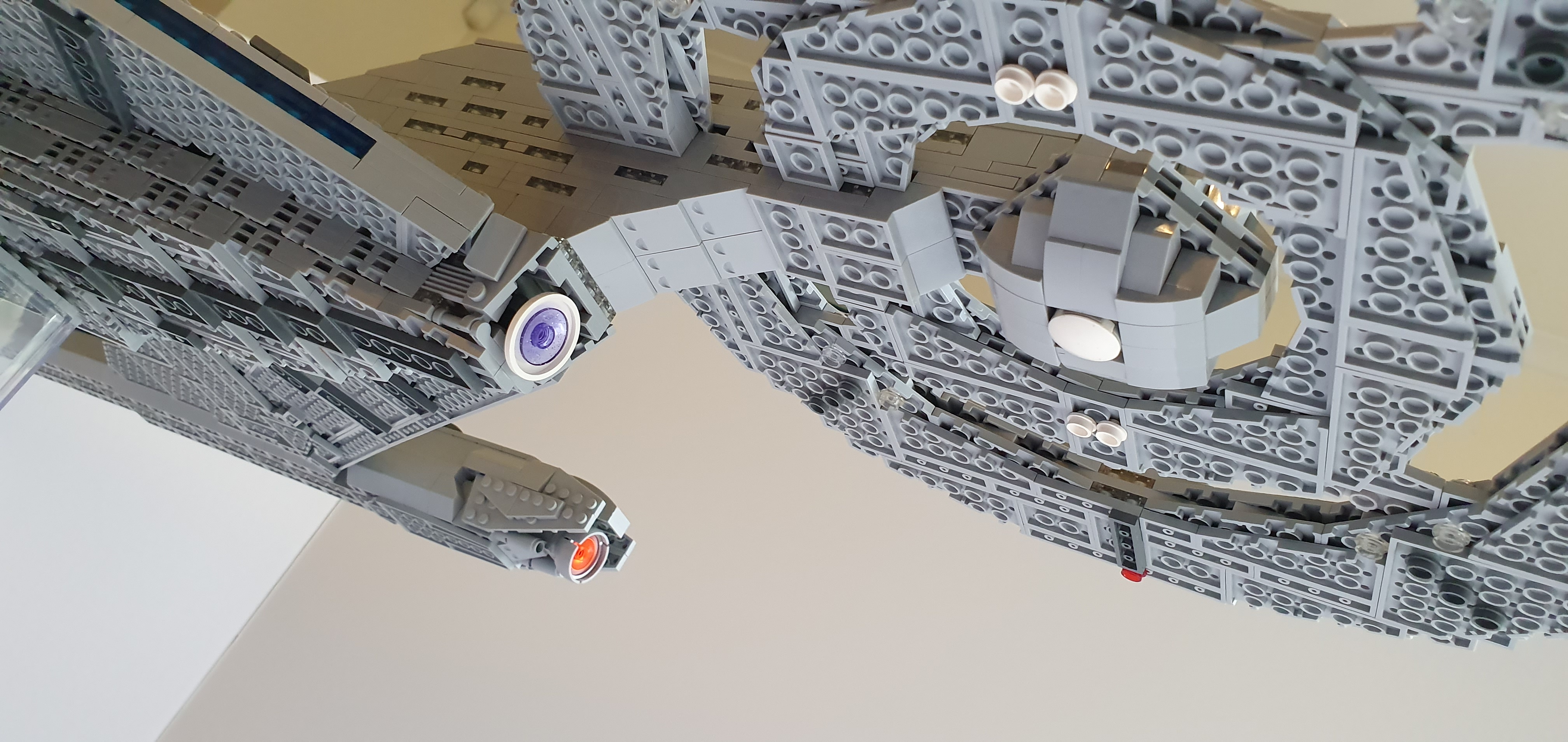 LEGO Star Trek USS Discovery